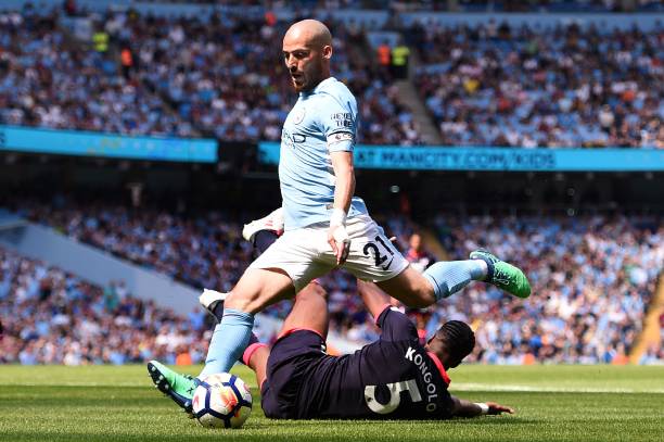 的竞逐中又 的竞逐中又