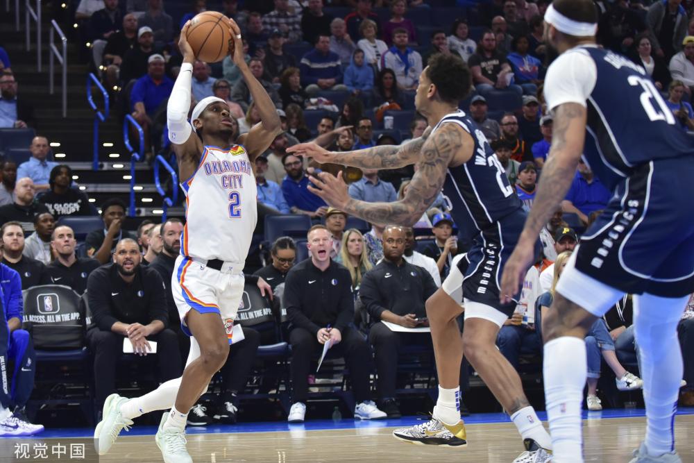 他始终相信 他始终相信